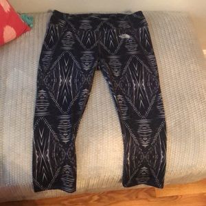 Women’s size medium North Face crops